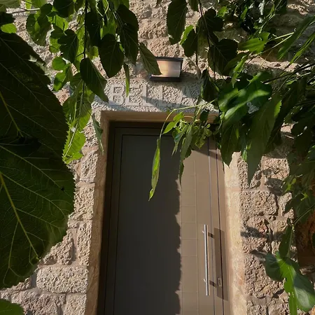 Bella * Proastion (Messenia)
