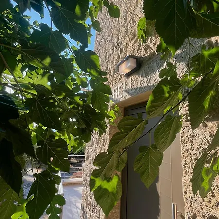 Bella * Proastion (Messenia)