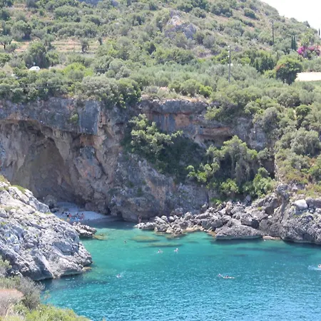 Bella Villa *
